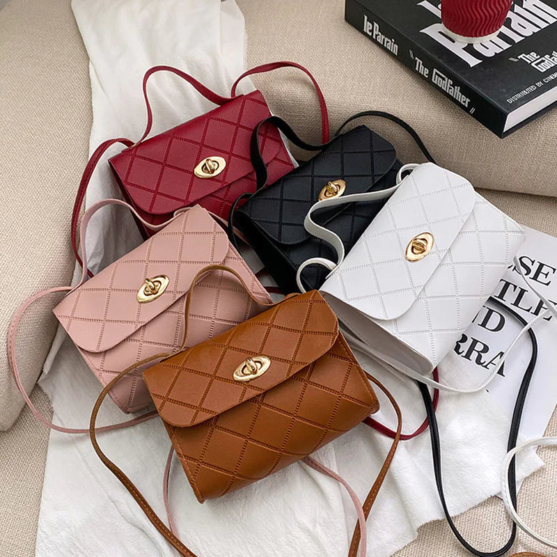 Women's Fashion Embossed Rhombus Messenger Bag
