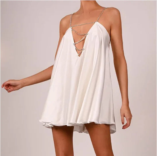Irregular Spliced Strap T-Shirt with V-Neck Design