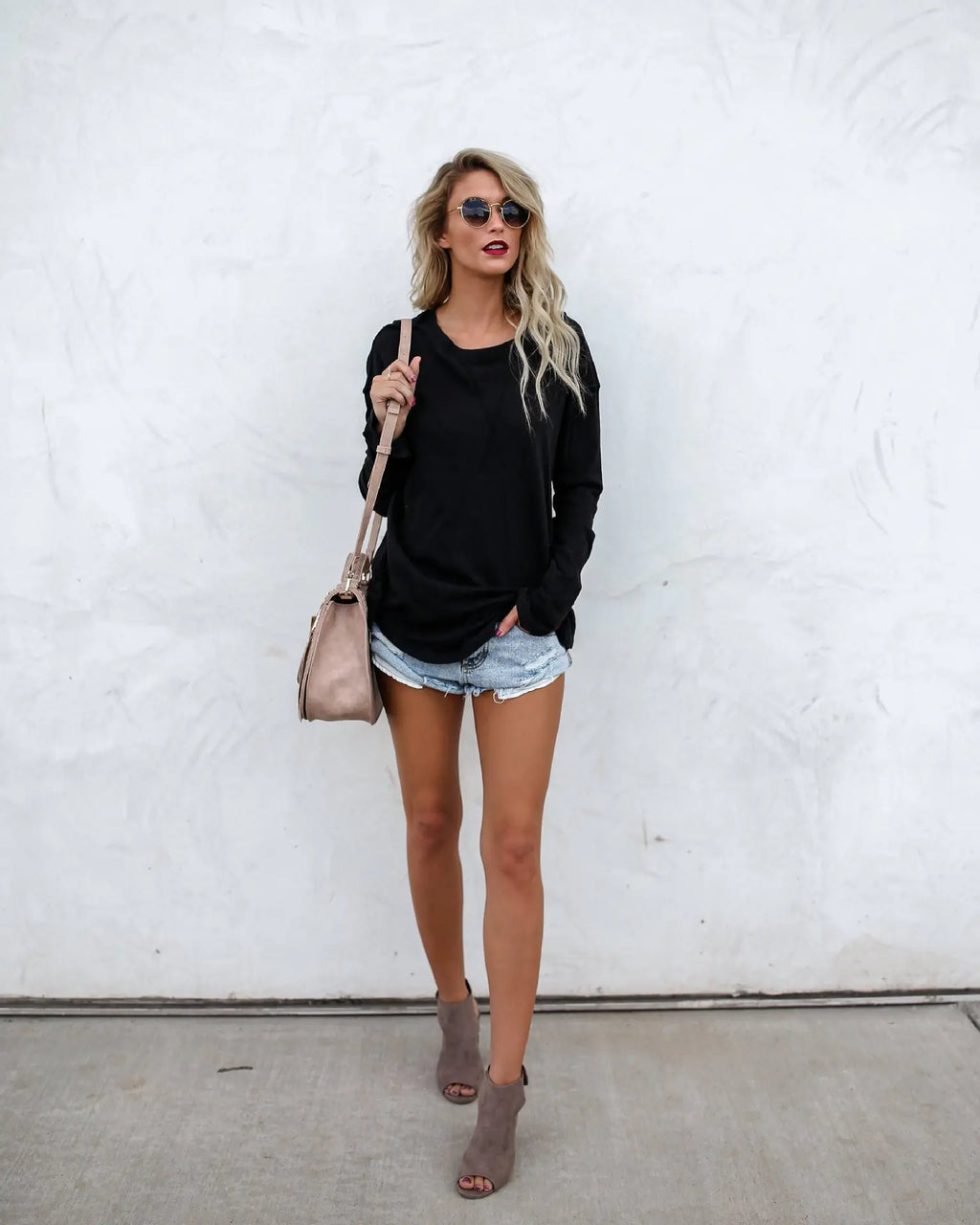 Trendy Women's Long Sleeve T-Shirt