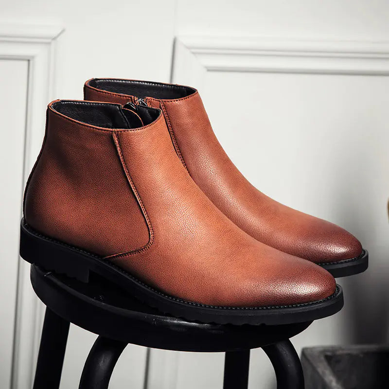 Vintage British Tooling Men's Boots