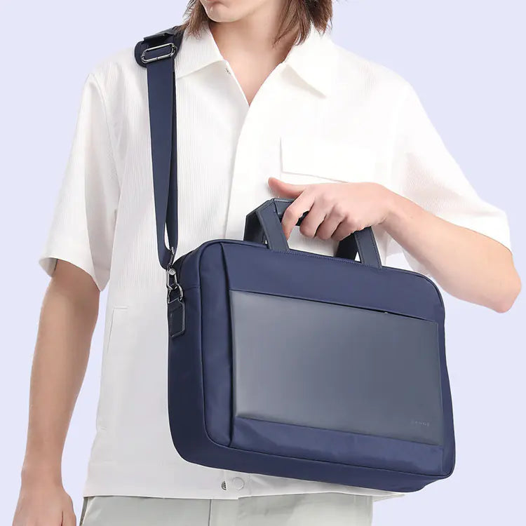 Men's Large Capacity Laptop Messenger Bag