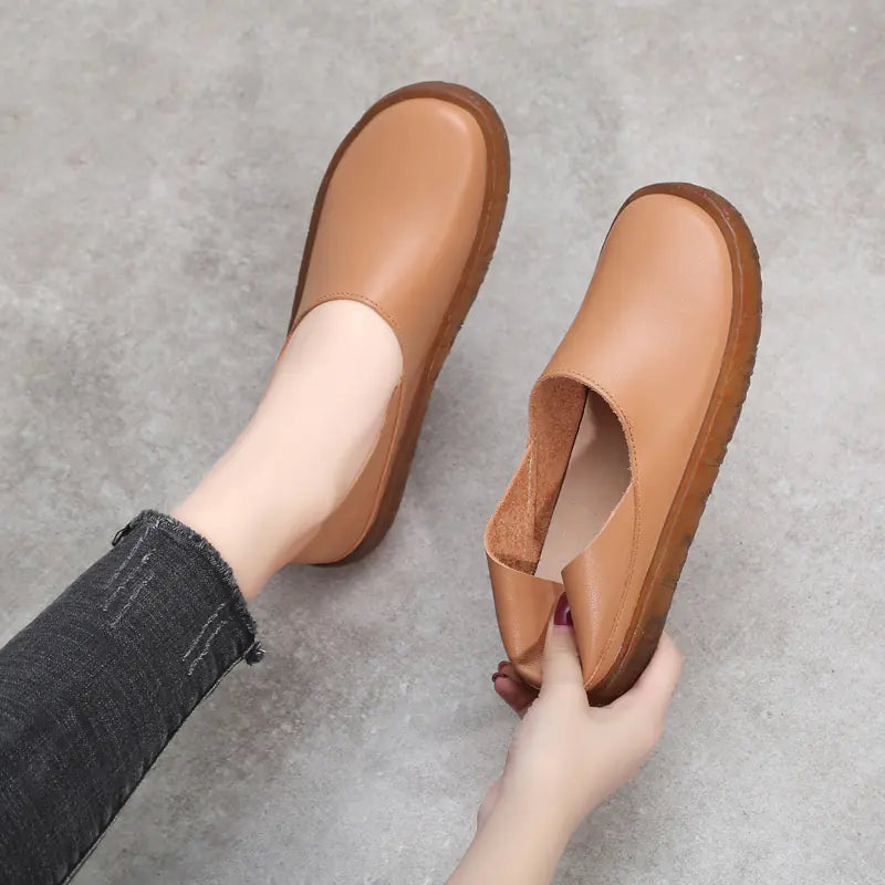 Genuine Leather Round Toe Flat Casual Shoes