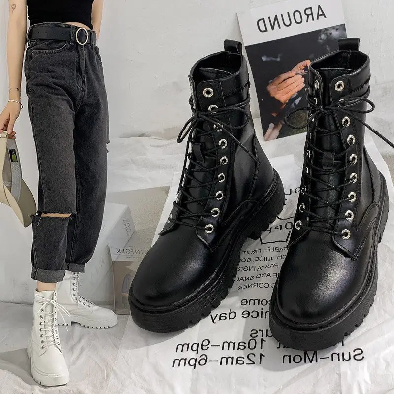 Women's Fashion Thick-Soled Martin Boots (Autumn/Winter)