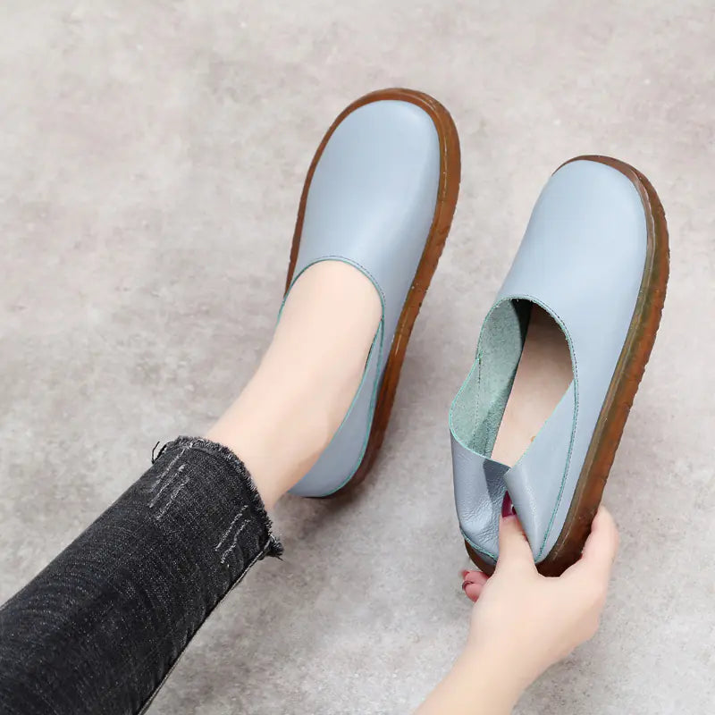 Genuine Leather Round Toe Flat Casual Shoes