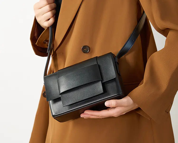 Trendy Women's Shoulder Messenger Handbag