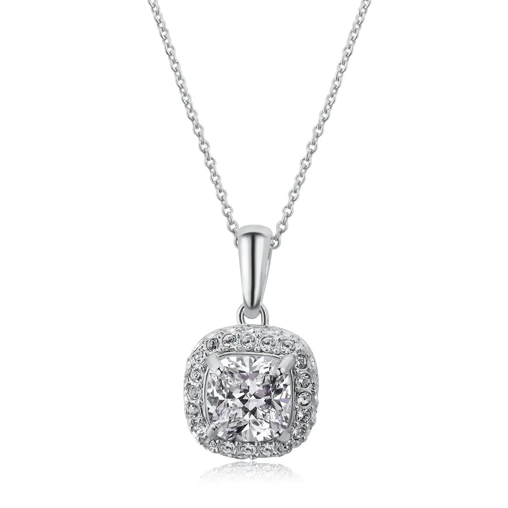 Trendy Square Chain Women's Pendant Necklace in Gold