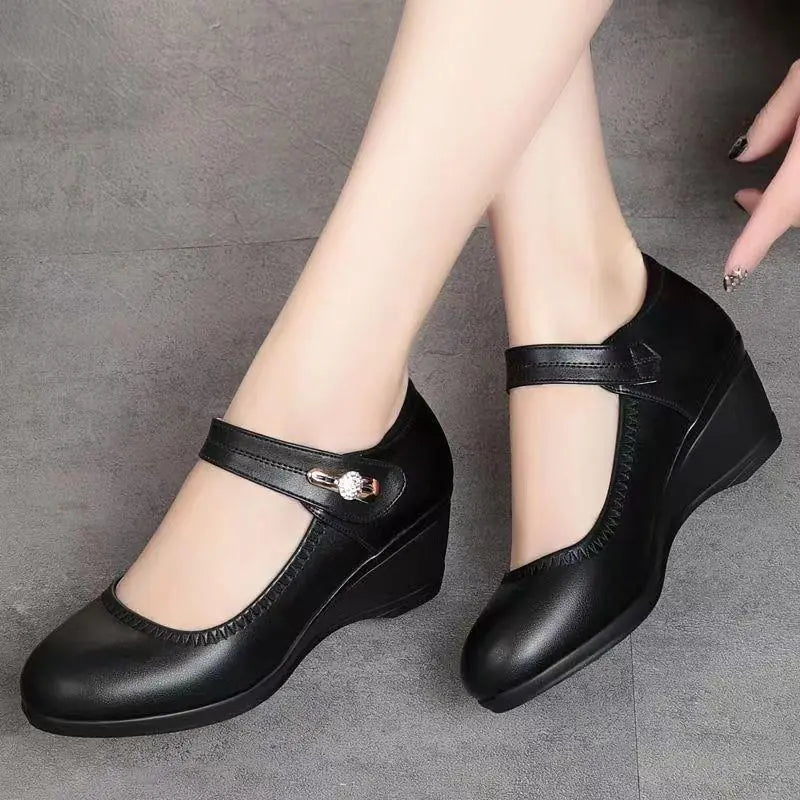 New Women's Leather Wedge Pumps for Spring Autumn