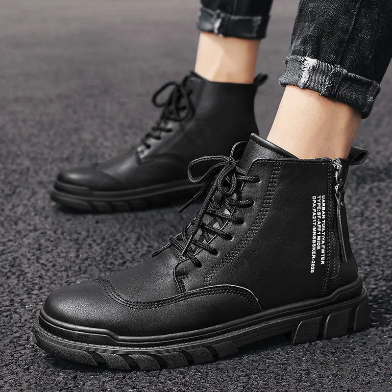 High-Top Tooling Men's Boots in British Desert Style
