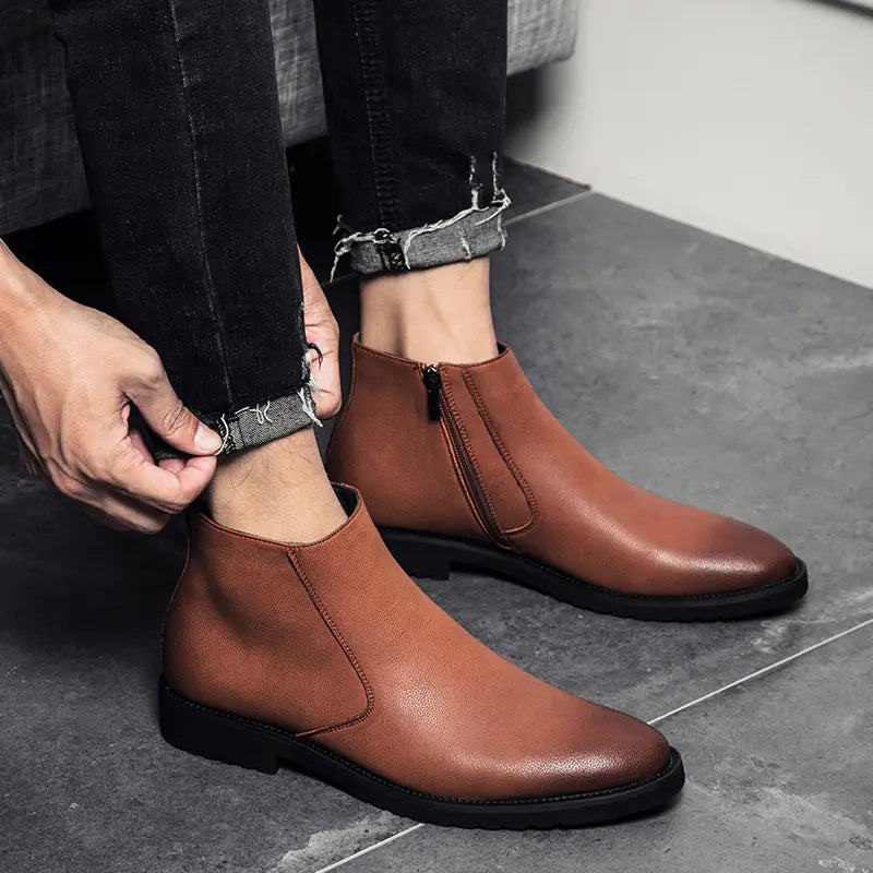 Botas de hombre vintage de herramientas británicas