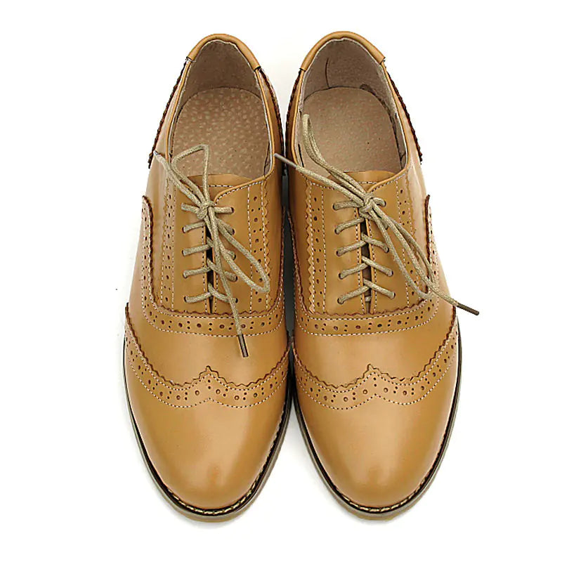 Zapatos de piel planos de mujer con punta fina estilo británico