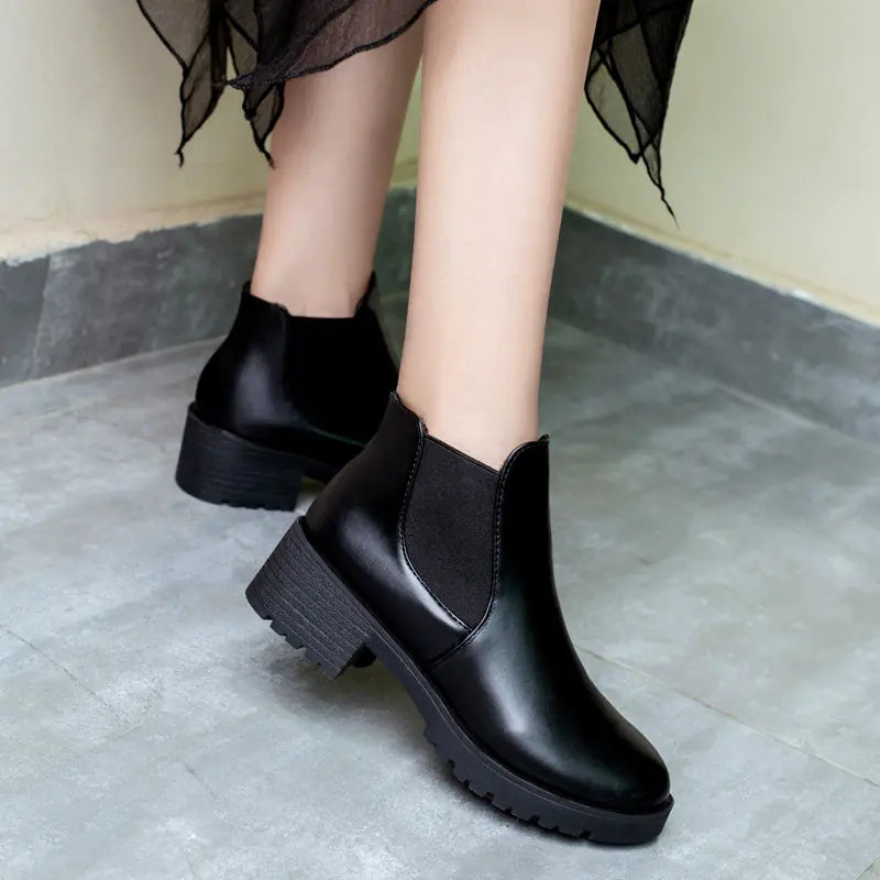 Martin Boots, British Style Women's Low Heel Casual Shoes