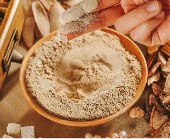 Herbal Mask Powder for Brightening Skin Tone