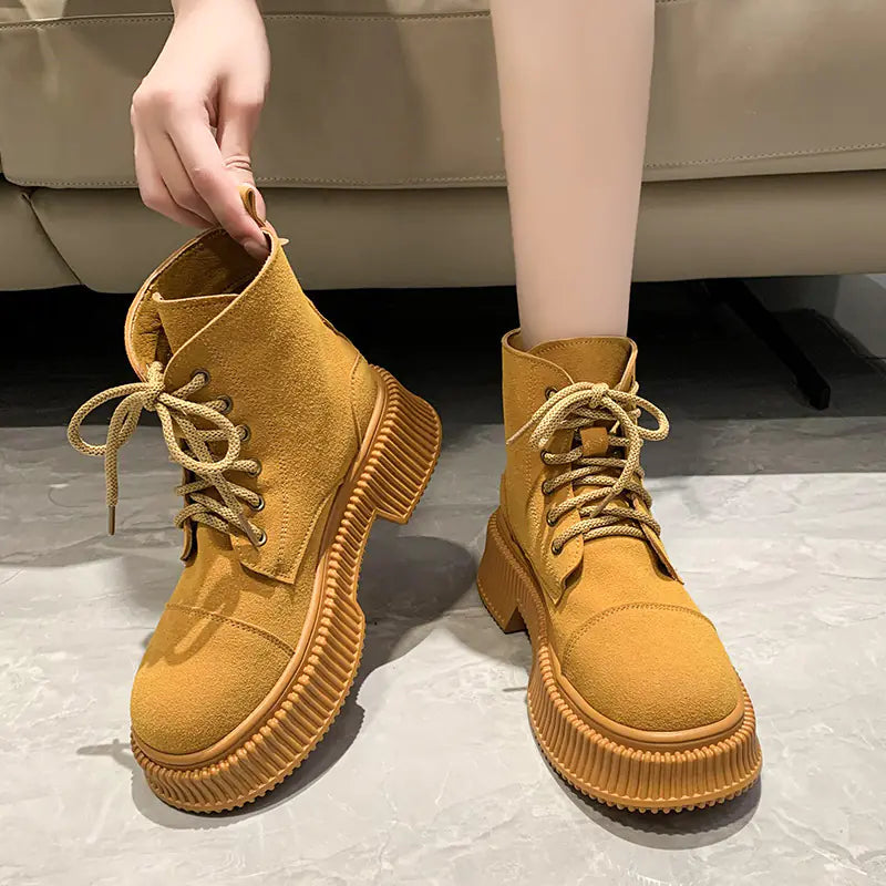 Women's Retro British Style Lace-up Martin Boots