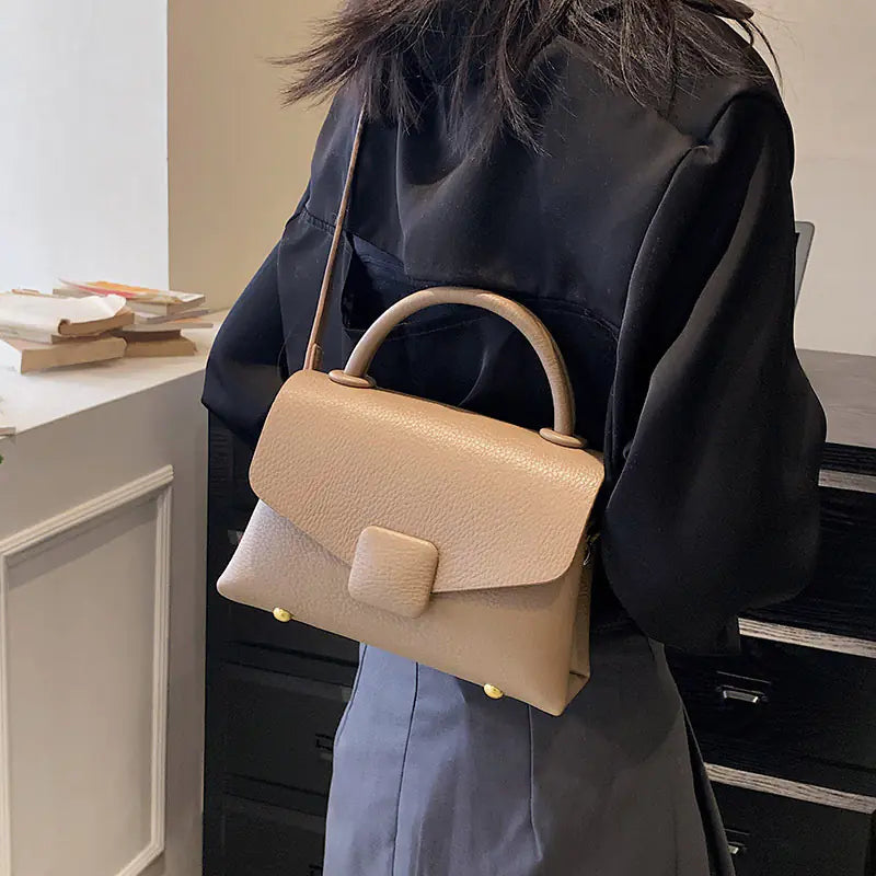 Women's Trendy Portable Messenger Bag for Summer