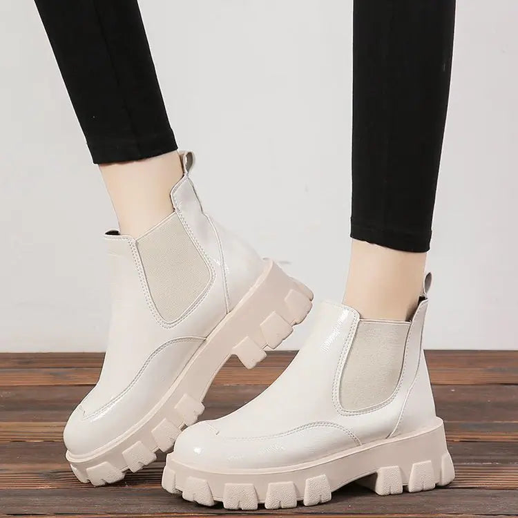 Damen Martin Boots im britischen Stil mit dicker Sohle