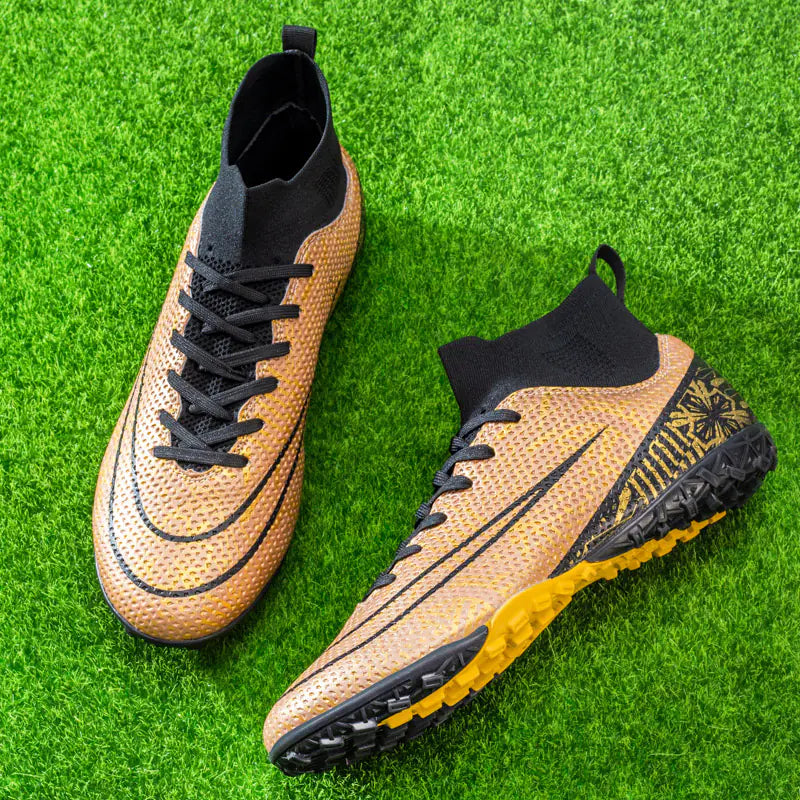 Men's Outdoor Soccer Shoes in Microfiber Material