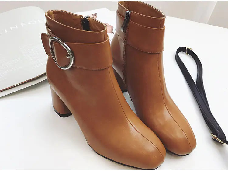 Nuevas botas Martin de tacón grueso para mujer, estilo casual