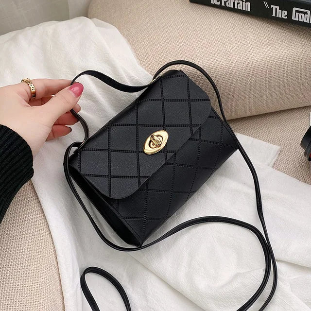 Women's Fashion Embossed Rhombus Messenger Bag