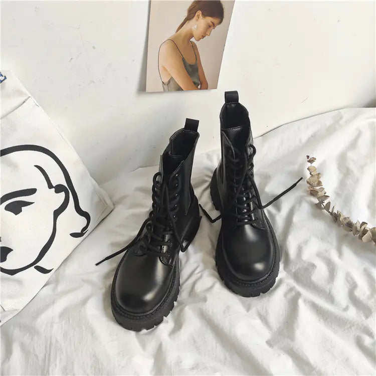 Damen Martin Boots im britischen Stil mit dicker Sohle