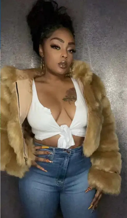 Faux Fur Women's Short Jacket with Lapel and Long Sleeves
