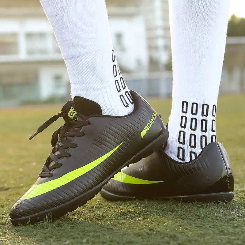 Classic Microfiber Outdoor Soccer Shoes for Adults