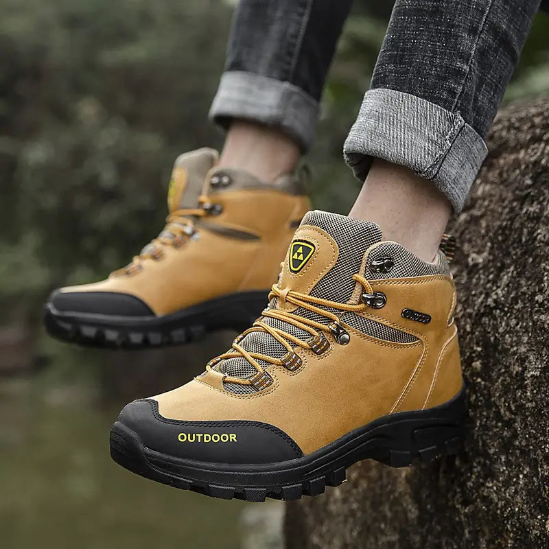 Men's Breathable Waterproof High-Top Hiking Shoes 45-46
