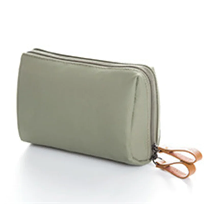 Fashionable Waterproof Makeup Organizer Pouch for Women