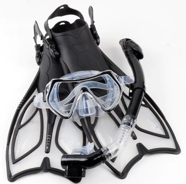 Snorkeling Gear Set: Dry Snorkel, Silicone Mask, Fins